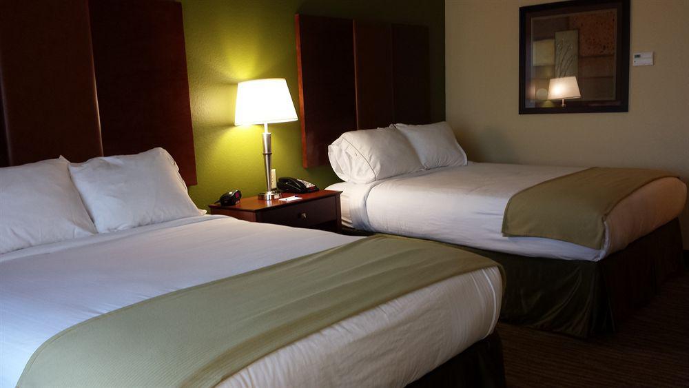 Holiday Inn Express & Suites Wytheville, An Ihg Hotel Εξωτερικό φωτογραφία