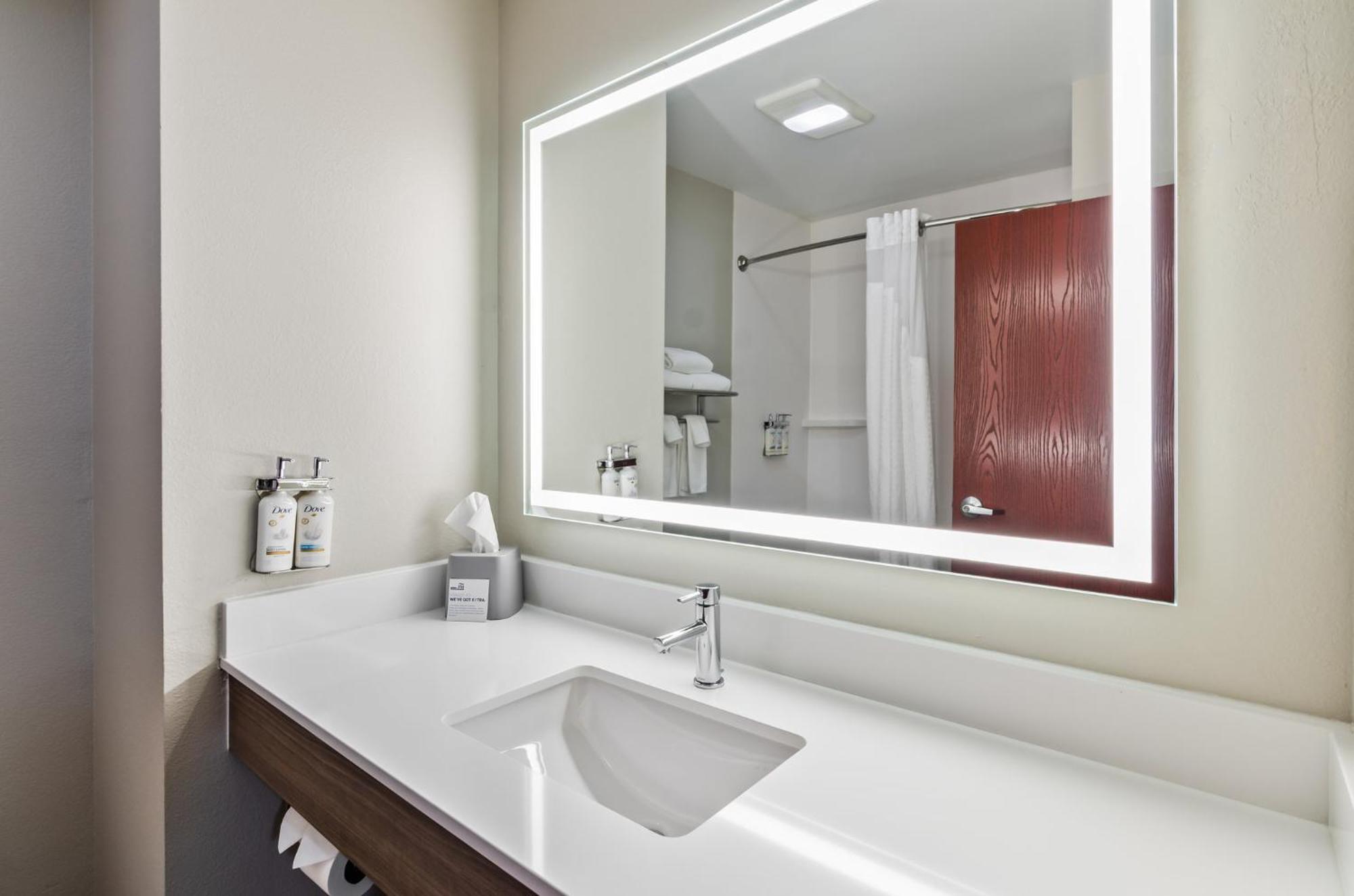 Holiday Inn Express & Suites Wytheville, An Ihg Hotel Εξωτερικό φωτογραφία